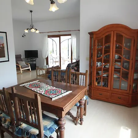 Villa Sara - Sea View With Private Pool In