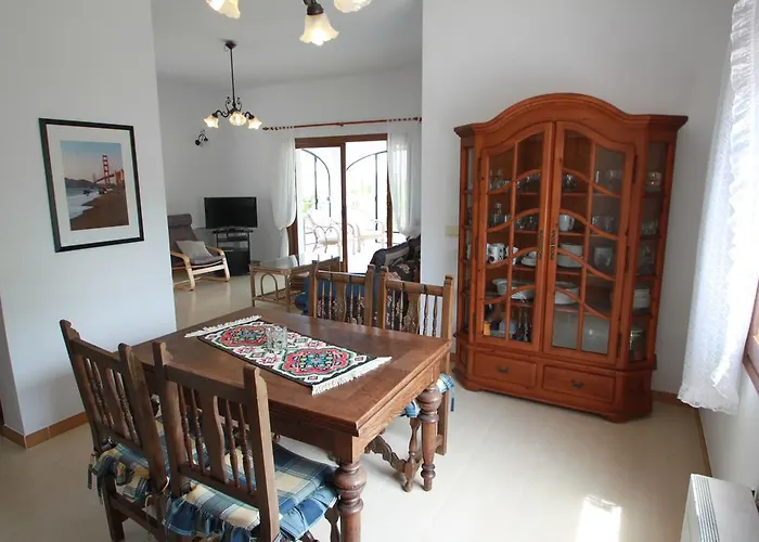 Villa Sara - Sea View With Private Pool In