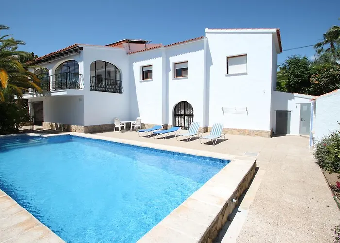 Villa Sara - Sea View With Private Pool In